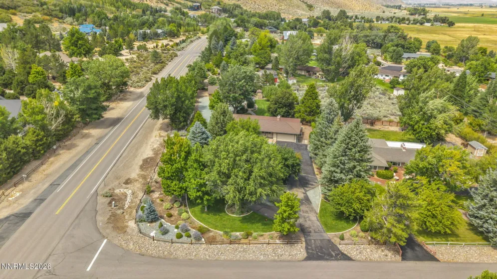 274 Beverly, Gardnerville, Nevada 89460, 3 Bedrooms Bedrooms, ,2 BathroomsBathrooms,Residential,Residential,Beverly,0,260010438