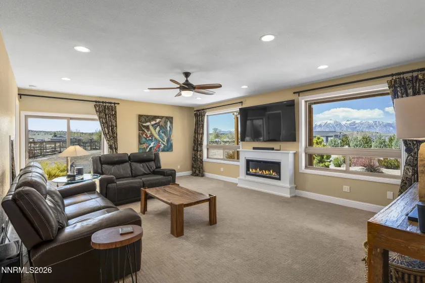 1324 Tamzy, Gardnerville, Nevada 89410, 4 Bedrooms Bedrooms, ,4 BathroomsBathrooms,Residential,Residential,Tamzy,0,260005296