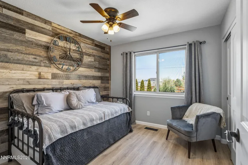 secondary bedroom