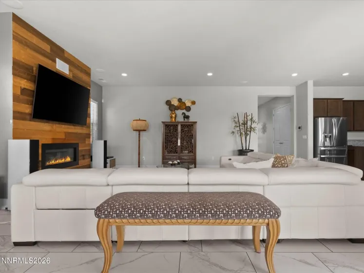 694 Raptor, Fernley, Nevada 89408, 3 Bedrooms Bedrooms, ,3 BathroomsBathrooms,Residential,Residential,Raptor,0,260010442