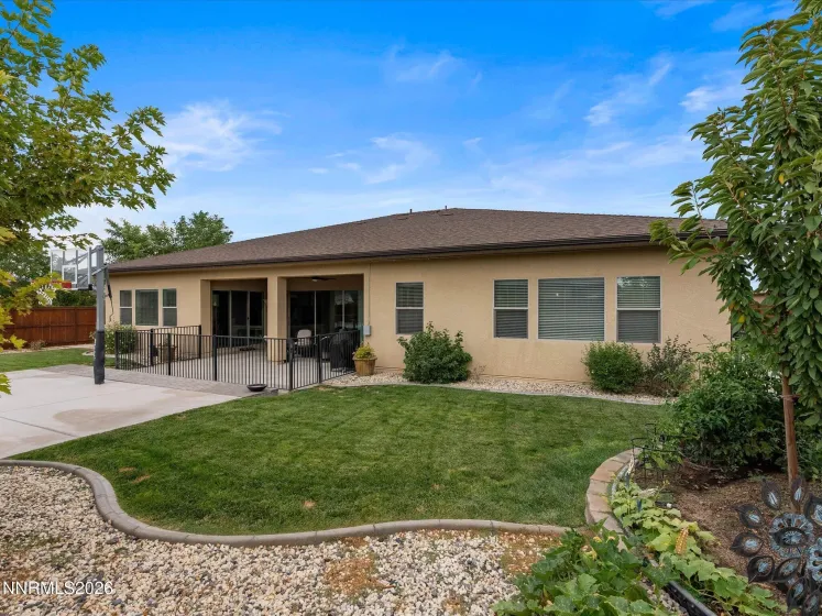 694 Raptor, Fernley, Nevada 89408, 3 Bedrooms Bedrooms, ,3 BathroomsBathrooms,Residential,Residential,Raptor,0,260010442