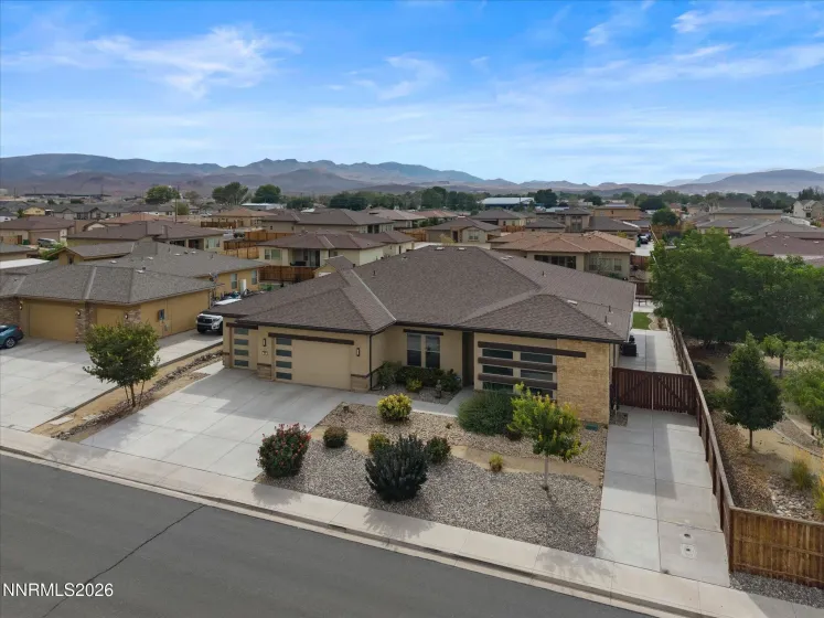 694 Raptor, Fernley, Nevada 89408, 3 Bedrooms Bedrooms, ,3 BathroomsBathrooms,Residential,Residential,Raptor,0,260010442