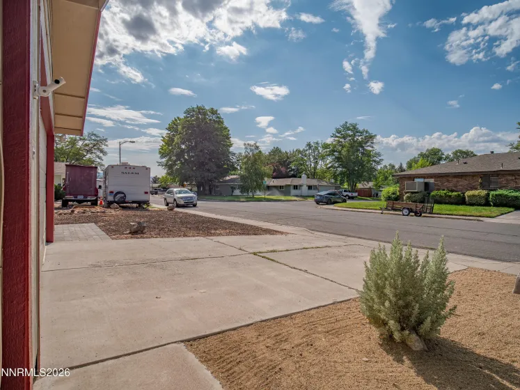 1406 Palo Verde, Carson City, Nevada 89701, 3 Bedrooms Bedrooms, ,2 BathroomsBathrooms,Residential,Residential,Palo Verde,0,260010443
