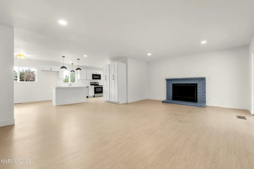 2240 Pawnee, Reno, Nevada 89506, 3 Bedrooms Bedrooms, ,2 BathroomsBathrooms,Residential,Residential,Pawnee,0,260010445