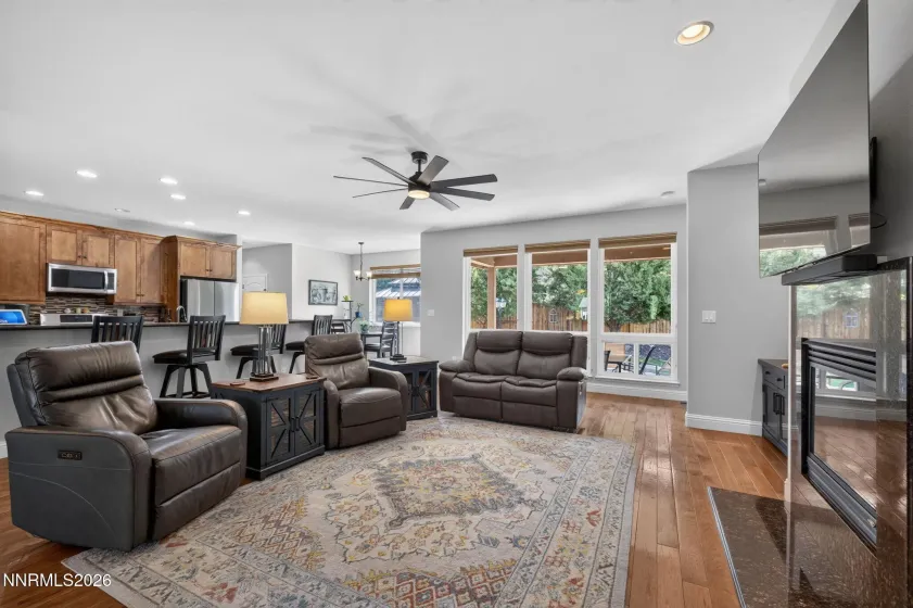 105 Carson River, Dayton, Nevada 89403, 4 Bedrooms Bedrooms, ,3 BathroomsBathrooms,Residential,Residential,Carson River,0,260010447
