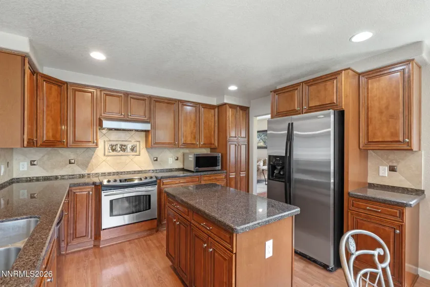 10063 Kentfield, Reno, Nevada 89521, 4 Bedrooms Bedrooms, ,3 BathroomsBathrooms,Residential,Residential,Kentfield,0,260010456