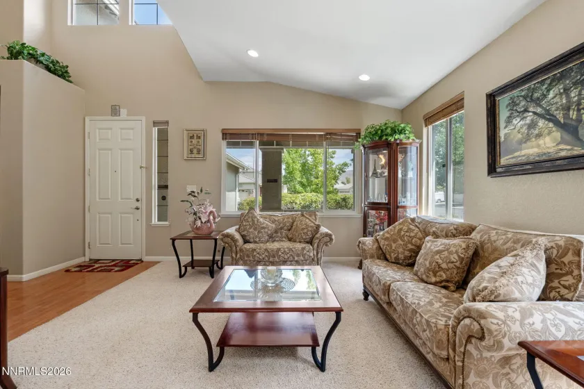 10063 Kentfield, Reno, Nevada 89521, 4 Bedrooms Bedrooms, ,3 BathroomsBathrooms,Residential,Residential,Kentfield,0,260010456