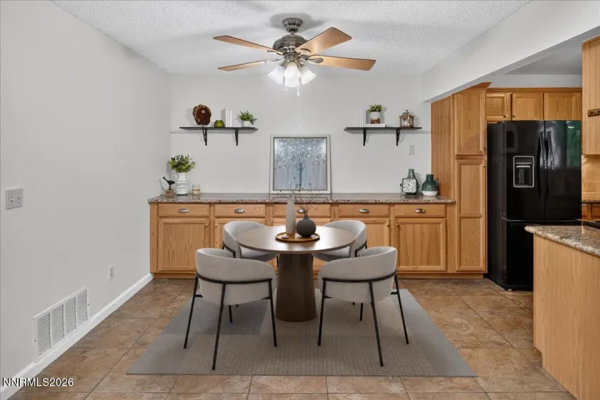 2649 Sunny Slope, Sparks, Nevada 89434, 2 Bedrooms Bedrooms, ,2 BathroomsBathrooms,Residential,Residential,Sunny Slope,0,260010457