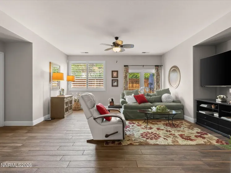 439 Sand Crane, Sparks, Nevada 89436, 3 Bedrooms Bedrooms, ,2 BathroomsBathrooms,Residential,Residential,Sand Crane,0,260010462