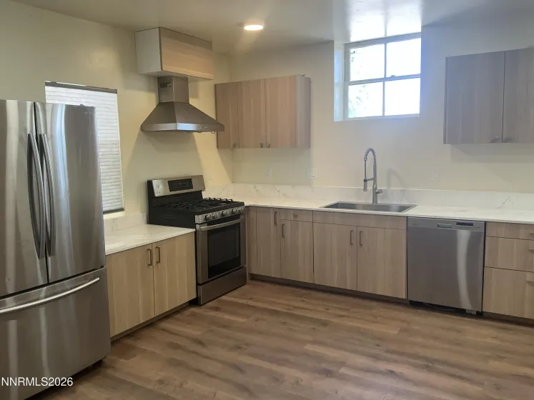 1104 Ralston, Reno, Nevada 89503, 9 Bedrooms Bedrooms, ,7 BathroomsBathrooms,Residential Income,Residential,Ralston,0,260010463