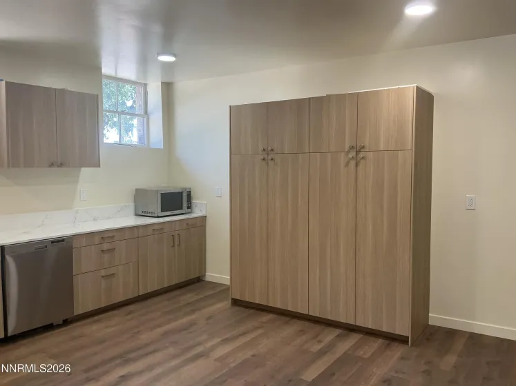 1104 Ralston, Reno, Nevada 89503, 9 Bedrooms Bedrooms, ,7 BathroomsBathrooms,Residential Income,Residential,Ralston,0,260010463