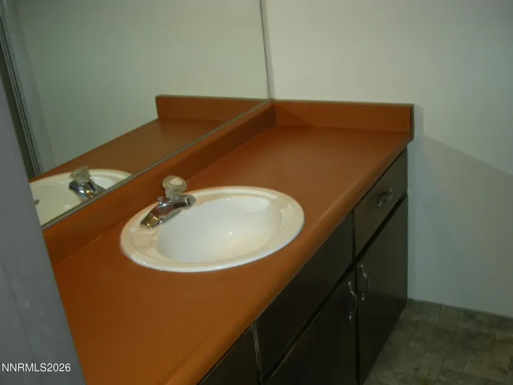 2955 Lakeside, Reno, Nevada 89509, 2 Bedrooms Bedrooms, ,2 BathroomsBathrooms,Residential,Residential,Lakeside,0,260010465