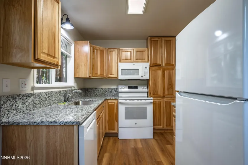 7075 Miami, Tahoma, California 96142, 3 Bedrooms Bedrooms, ,2 BathroomsBathrooms,Residential,Residential,Miami,0,260010470
