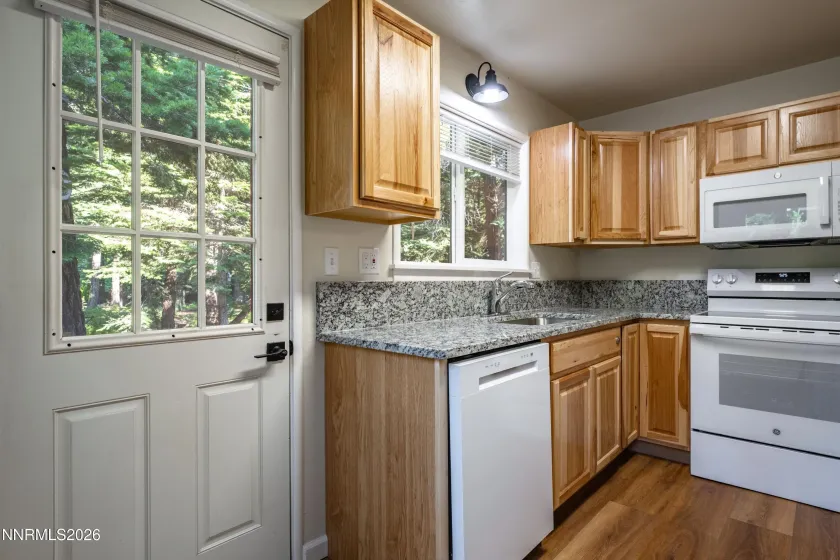 7075 Miami, Tahoma, California 96142, 3 Bedrooms Bedrooms, ,2 BathroomsBathrooms,Residential,Residential,Miami,0,260010470