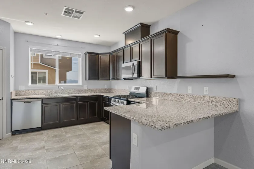 3206 Sterling Ridge, Sparks, Nevada 89431, 2 Bedrooms Bedrooms, ,3 BathroomsBathrooms,Residential,Residential,Sterling Ridge,0,260010480