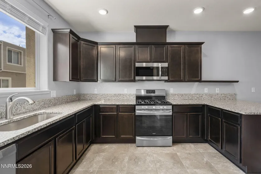 3206 Sterling Ridge, Sparks, Nevada 89431, 2 Bedrooms Bedrooms, ,3 BathroomsBathrooms,Residential,Residential,Sterling Ridge,0,260010480