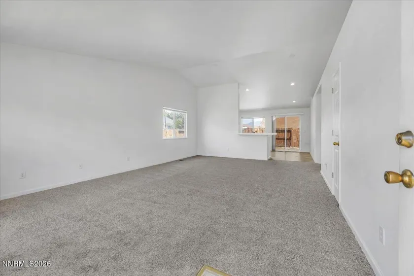 2202 Ellice, Fernley, Nevada 89408, 3 Bedrooms Bedrooms, ,2 BathroomsBathrooms,Residential,Residential,Ellice,0,260010481