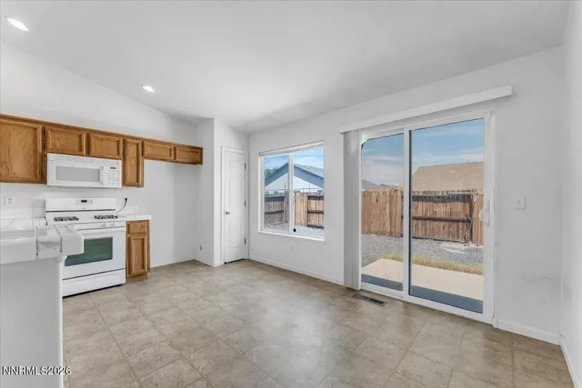 2202 Ellice, Fernley, Nevada 89408, 3 Bedrooms Bedrooms, ,2 BathroomsBathrooms,Residential,Residential,Ellice,0,260010481