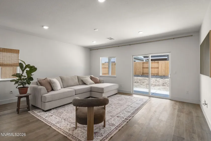 4333 Painted Cloud, Sparks, Nevada 89436, 4 Bedrooms Bedrooms, ,3 BathroomsBathrooms,Residential,Residential,Painted Cloud,0,260010483