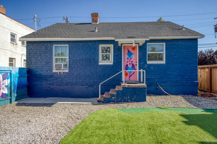 581 Casazza, Reno, Nevada 89502, 2 Bedrooms Bedrooms, ,1 BathroomBathrooms,Residential,Residential,Casazza,0,260010485