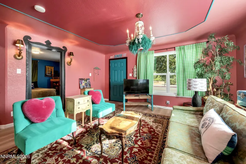 581 Casazza, Reno, Nevada 89502, 2 Bedrooms Bedrooms, ,1 BathroomBathrooms,Residential,Residential,Casazza,0,260010485