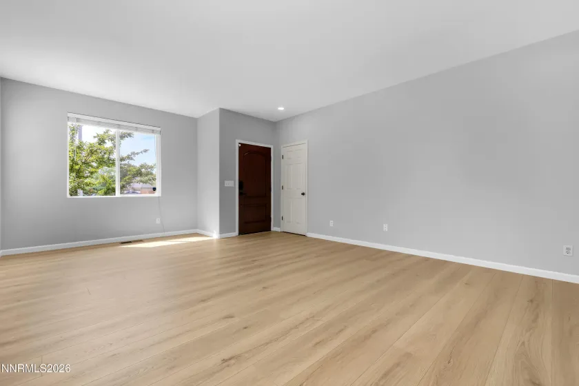 7750 Porto, Sparks, Nevada 89436, 5 Bedrooms Bedrooms, ,3 BathroomsBathrooms,Residential,Residential,Porto,0,260010448
