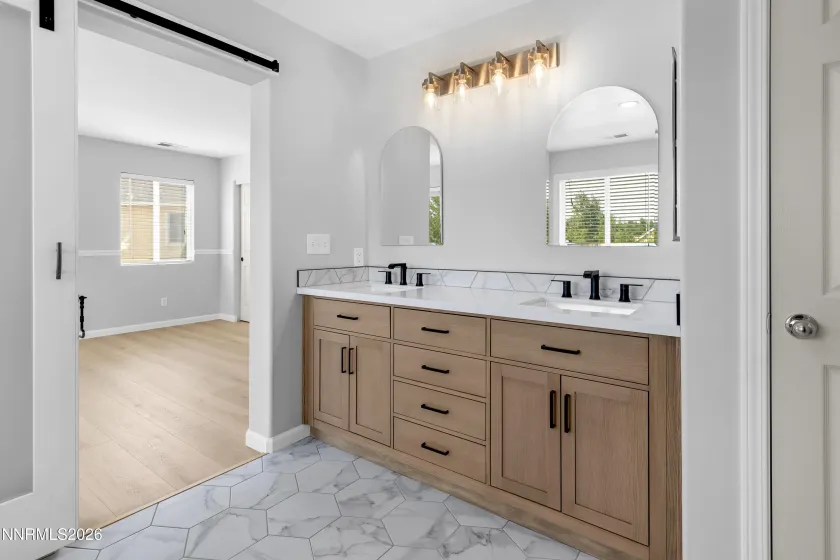 7750 Porto, Sparks, Nevada 89436, 5 Bedrooms Bedrooms, ,3 BathroomsBathrooms,Residential,Residential,Porto,0,260010448