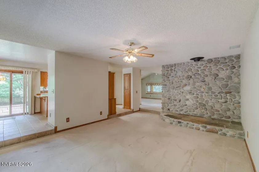 195 Hansen, Verdi, Nevada 89439, 4 Bedrooms Bedrooms, ,3 BathroomsBathrooms,Residential,Residential,Hansen,0,260010492