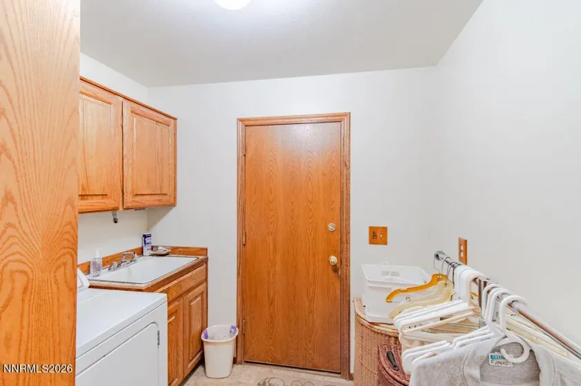 195 Hansen, Verdi, Nevada 89439, 4 Bedrooms Bedrooms, ,3 BathroomsBathrooms,Residential,Residential,Hansen,0,260010492