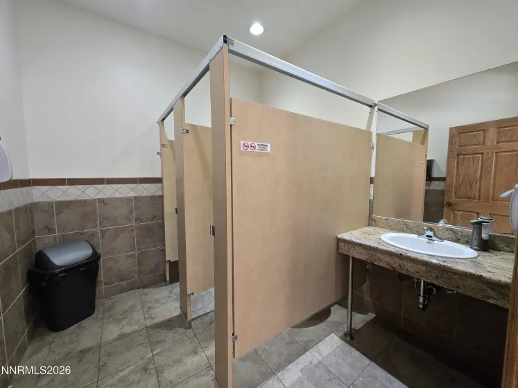 131 Maine, Fallon, Nevada 89406, ,Commercial Sale,Residential,Maine,0,260009756