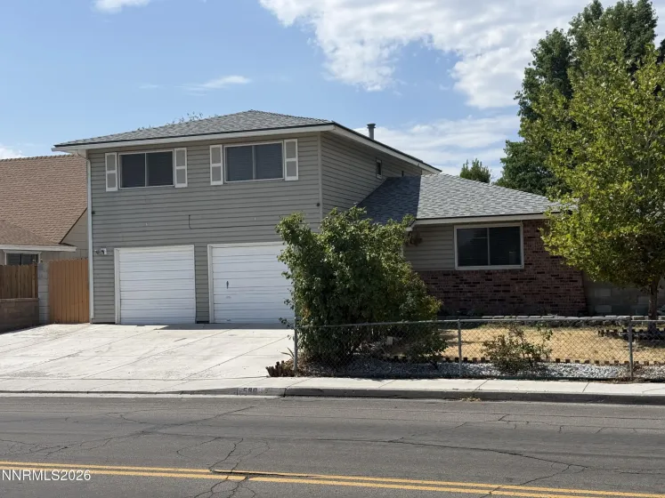 580 Huffaker, Reno, Nevada 89511, 5 Bedrooms Bedrooms, ,4 BathroomsBathrooms,Residential,Residential,Huffaker,0,260010495