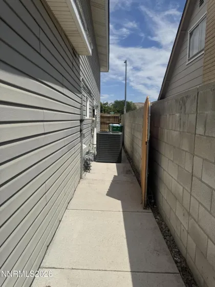 580 Huffaker, Reno, Nevada 89511, 5 Bedrooms Bedrooms, ,4 BathroomsBathrooms,Residential,Residential,Huffaker,0,260010495