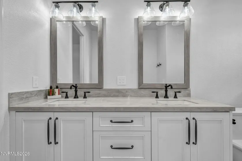 14725 Chateau, Reno, Nevada 89511, 4 Bedrooms Bedrooms, ,3 BathroomsBathrooms,Residential,Residential,Chateau,0,260010507