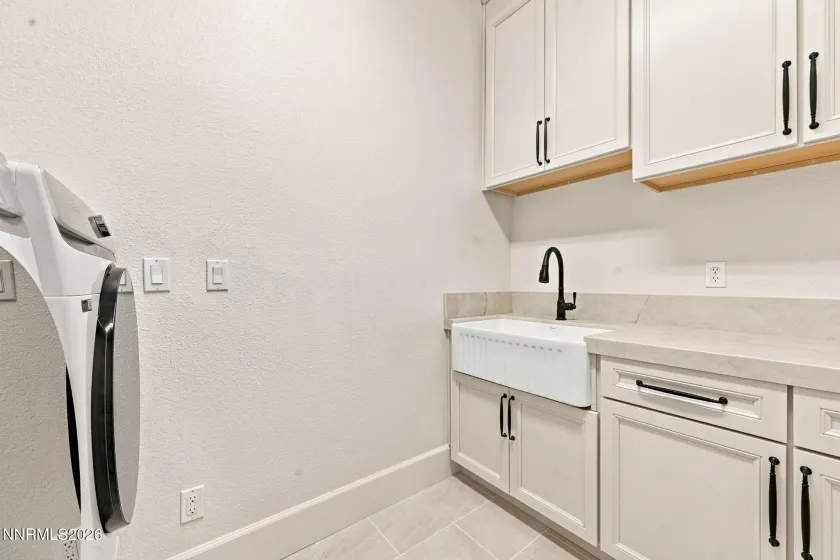 14725 Chateau, Reno, Nevada 89511, 4 Bedrooms Bedrooms, ,3 BathroomsBathrooms,Residential,Residential,Chateau,0,260010507