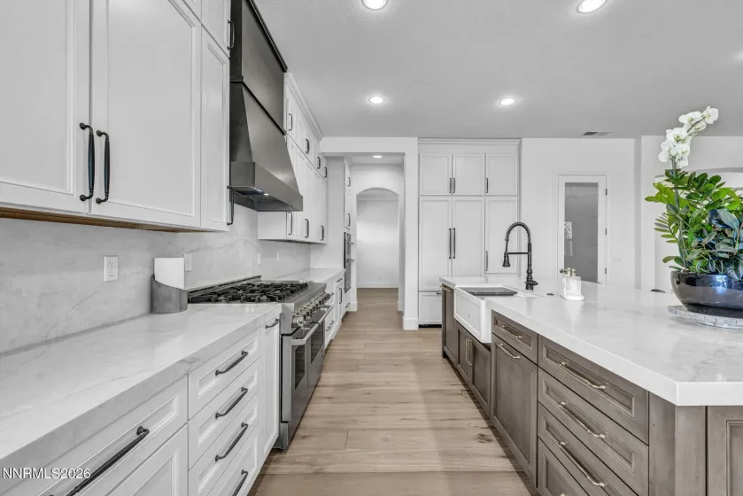 14725 Chateau, Reno, Nevada 89511, 4 Bedrooms Bedrooms, ,3 BathroomsBathrooms,Residential,Residential,Chateau,0,260010507