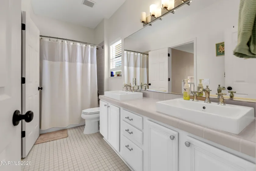 5930 Roxbury, Reno, Nevada 89523, 5 Bedrooms Bedrooms, ,4 BathroomsBathrooms,Residential,Residential,Roxbury,0,260010512