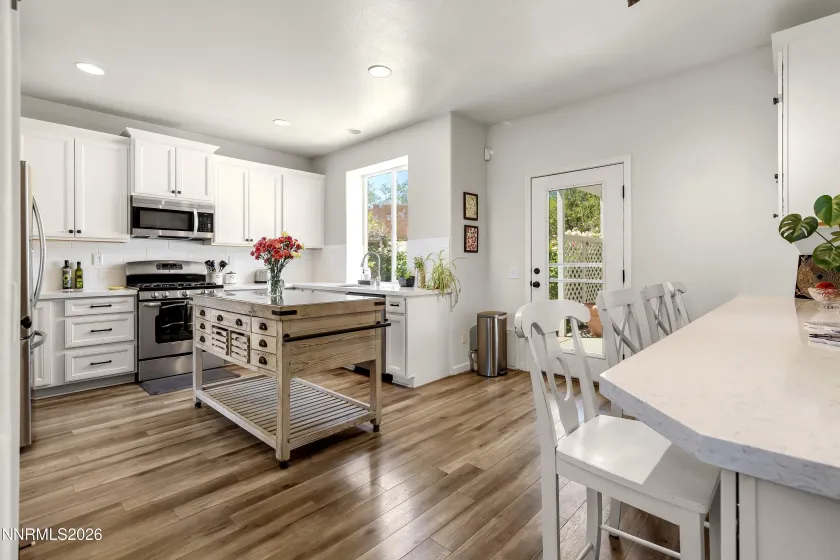 5930 Roxbury, Reno, Nevada 89523, 5 Bedrooms Bedrooms, ,4 BathroomsBathrooms,Residential,Residential,Roxbury,0,260010512