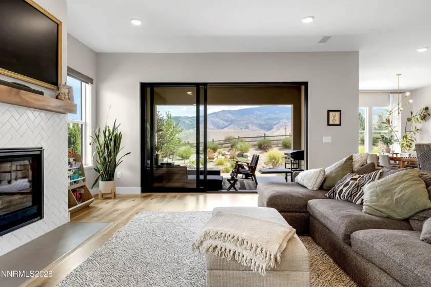 8718 Larkhaven, Reno, Nevada 89523, 3 Bedrooms Bedrooms, ,4 BathroomsBathrooms,Residential,Residential,Larkhaven,0,260010513