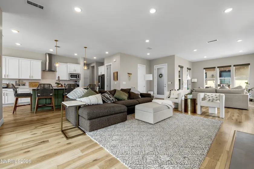 8718 Larkhaven, Reno, Nevada 89523, 3 Bedrooms Bedrooms, ,4 BathroomsBathrooms,Residential,Residential,Larkhaven,0,260010513