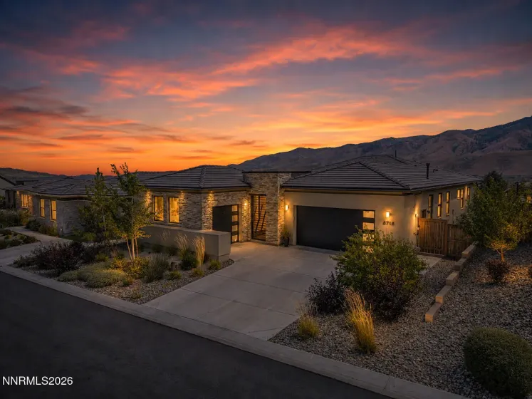 8718 Larkhaven, Reno, Nevada 89523, 3 Bedrooms Bedrooms, ,4 BathroomsBathrooms,Residential,Residential,Larkhaven,0,260010513