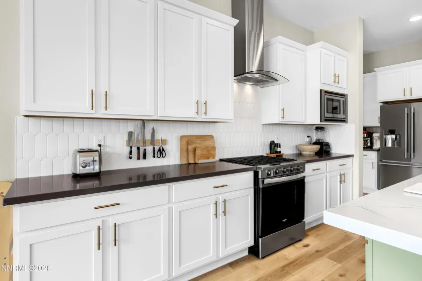 8718 Larkhaven, Reno, Nevada 89523, 3 Bedrooms Bedrooms, ,4 BathroomsBathrooms,Residential,Residential,Larkhaven,0,260010513
