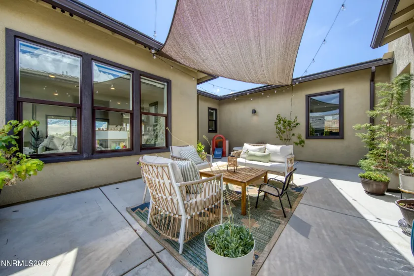8718 Larkhaven, Reno, Nevada 89523, 3 Bedrooms Bedrooms, ,4 BathroomsBathrooms,Residential,Residential,Larkhaven,0,260010513