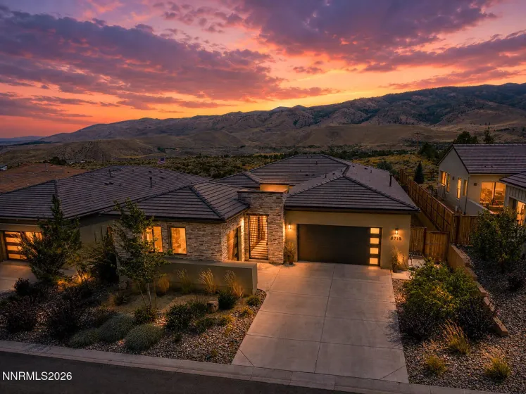 8718 Larkhaven, Reno, Nevada 89523, 3 Bedrooms Bedrooms, ,4 BathroomsBathrooms,Residential,Residential,Larkhaven,0,260010513