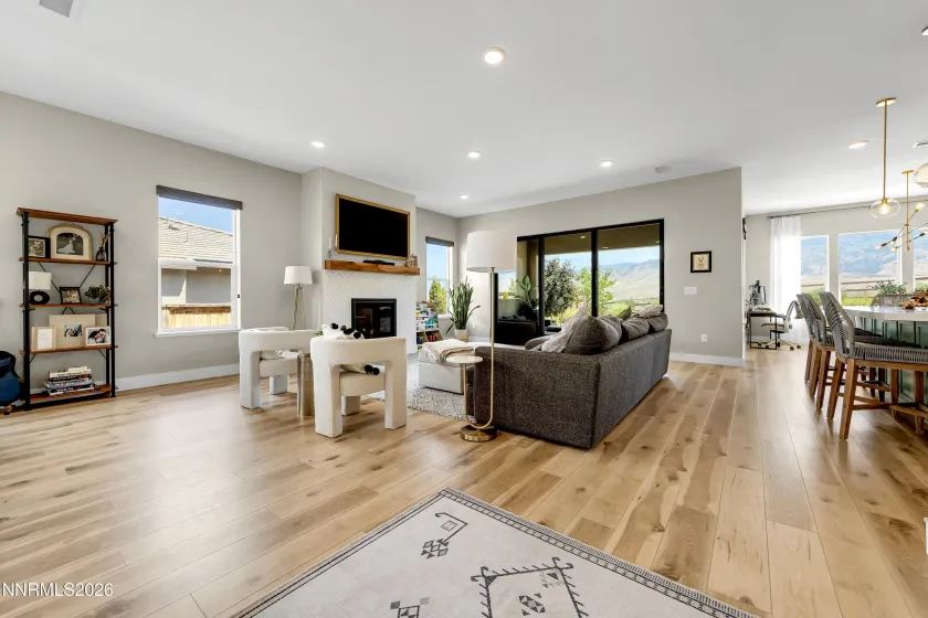8718 Larkhaven, Reno, Nevada 89523, 3 Bedrooms Bedrooms, ,4 BathroomsBathrooms,Residential,Residential,Larkhaven,0,260010513
