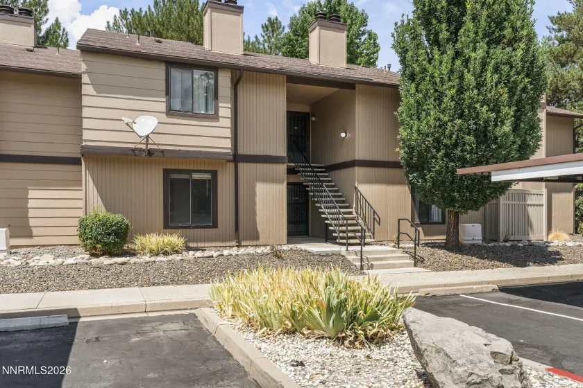 5017 Reggie, Reno, Nevada 89502, 2 Bedrooms Bedrooms, ,2 BathroomsBathrooms,Residential,Residential,Reggie,0,260010514