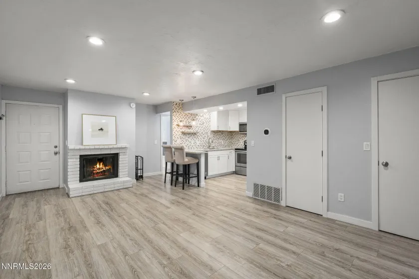5017 Reggie, Reno, Nevada 89502, 2 Bedrooms Bedrooms, ,2 BathroomsBathrooms,Residential,Residential,Reggie,0,260010514
