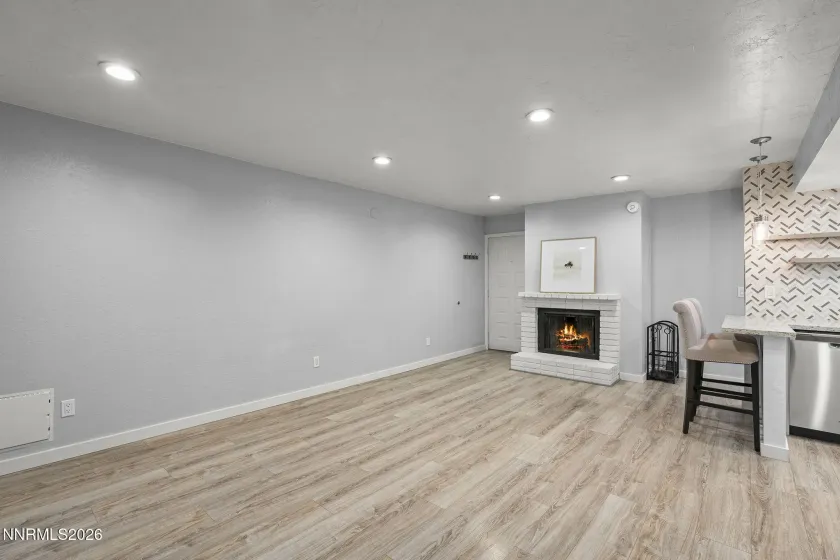5017 Reggie, Reno, Nevada 89502, 2 Bedrooms Bedrooms, ,2 BathroomsBathrooms,Residential,Residential,Reggie,0,260010514