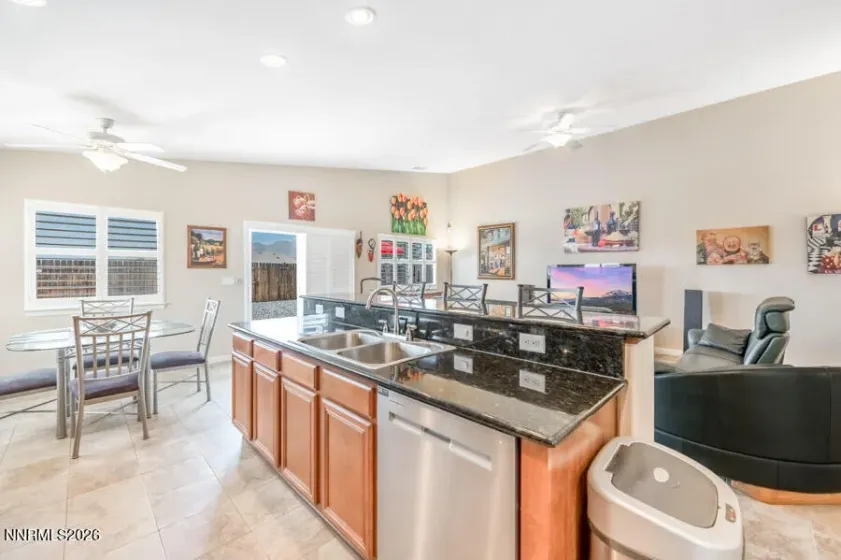 1214 Avian, Spanish Springs, Nevada 89441, 5 Bedrooms Bedrooms, ,3 BathroomsBathrooms,Residential,Residential,Avian,0,260010516