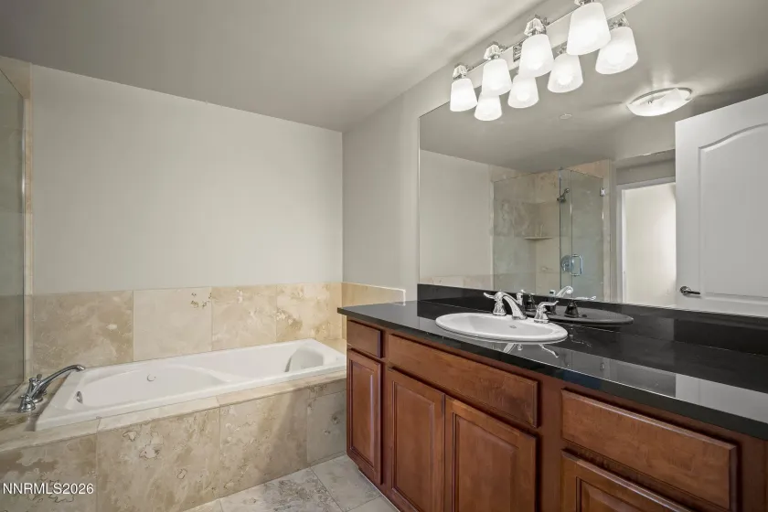 50 Sierra, Reno, Nevada 89501, 1 Bedroom Bedrooms, ,1 BathroomBathrooms,Residential,Residential,Sierra,0,260010517