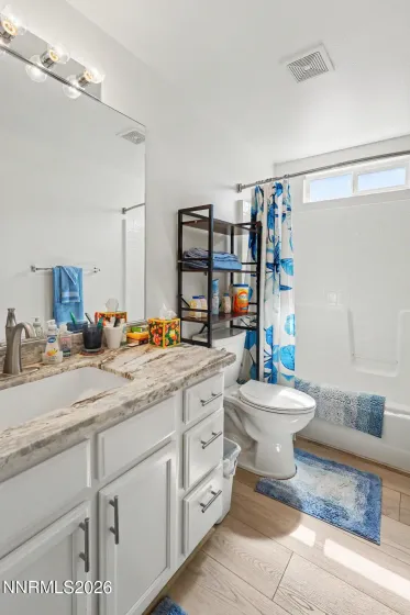 2703 Elizabeth, Fallon, Nevada 89406, 3 Bedrooms Bedrooms, ,2 BathroomsBathrooms,Residential,Residential,Elizabeth,0,260010521